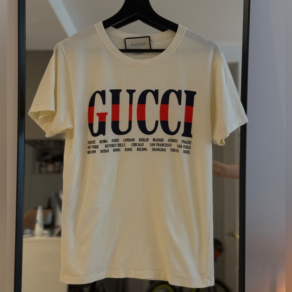 Gucci
Cream & Multicolour Cities Logo T-Shirt